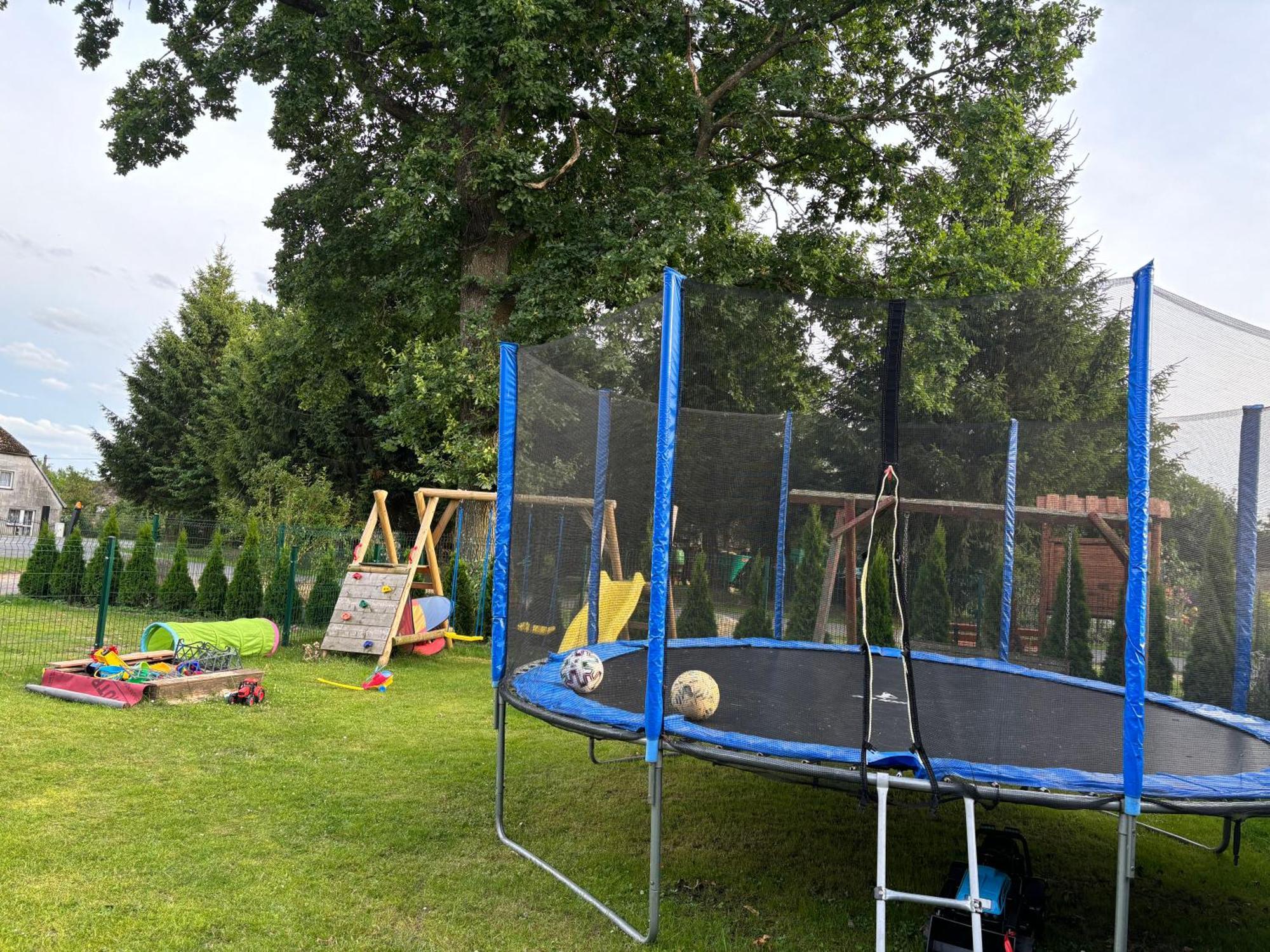 Agroturystyka Boguslaw X Jeezierzany Exterior foto